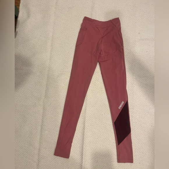 Gymshark dusty pink/ruby set. XS - Picture 3 of 10